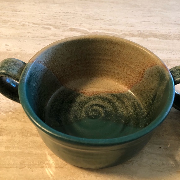 NWOT Handmade Pottery Soup Bowl With Handle- Set of 2 - Picture 3 of 9